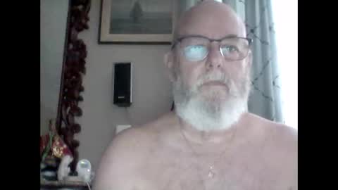 Tommie online show from January 11, 4:46 pm