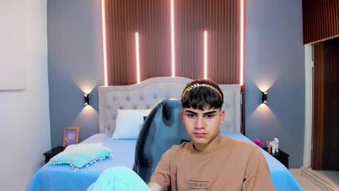 Tommy  online show from October 28, 3:29 am