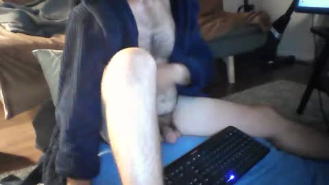 Snapshot of tommy5173 chatting on December 2, 12:13 pm tommy5173 online show from December 2, 12:13 pm