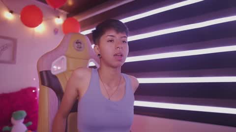 Blue  online show from February 21, 3:32 pm