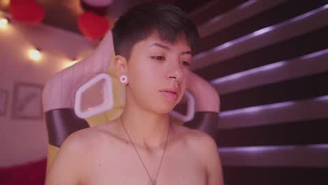 Blue  online show from February 27, 1:07 pm