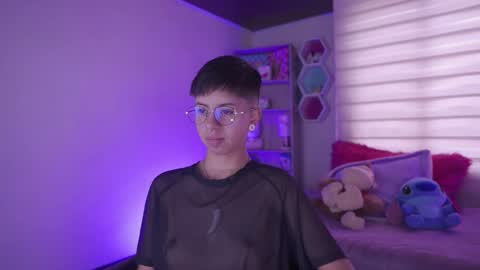 Blue  online show from March 11, 5:24 pm