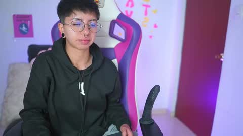 Blue  online show from September 19, 1:15 pm