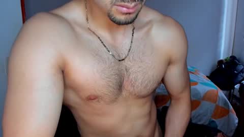 Twitter BreddTommy IG tommy bredd online show from December 18, 6:25 pm