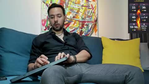 tommy_raym0ndg online show from February 12, 8:18 pm