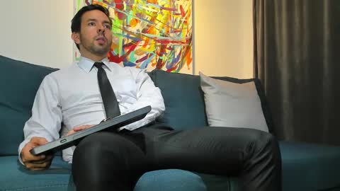 tommy_raym0ndg online show from February 7, 1:04 am