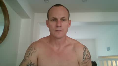 tommygunsfit online show from January 7, 5:09 pm