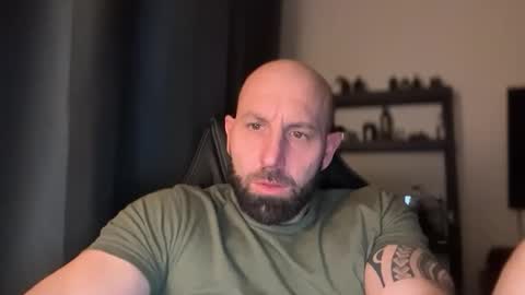 Thomas Fit online show from March 31, 10:32 pm