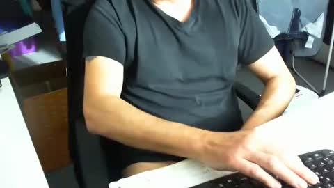 Tom online show from November 18, 9:34 am