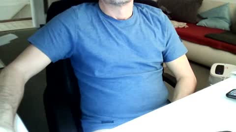 Tom online show from December 18, 3:00 pm