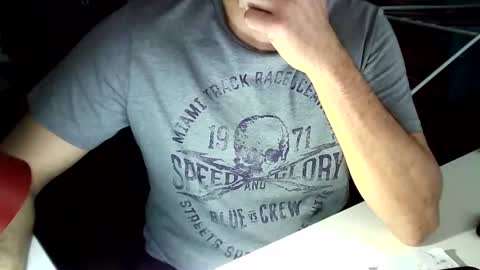 Tom online show from January 12, 3:36 pm