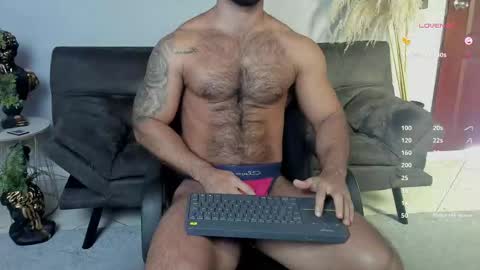 tomy_scott6 online show from September 14, 12:50 pm