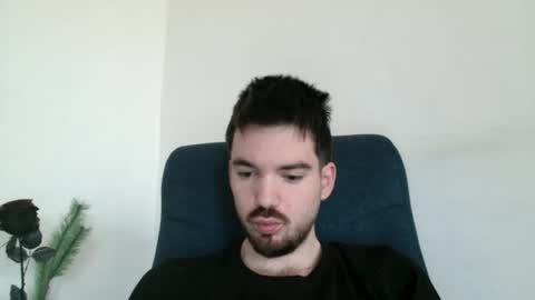 Onlyfans - Tomylind keep you in touch there online show from April 21, 10:33 am