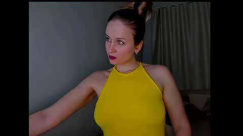 Tony and Alice online show from February 25, 8:21 pm