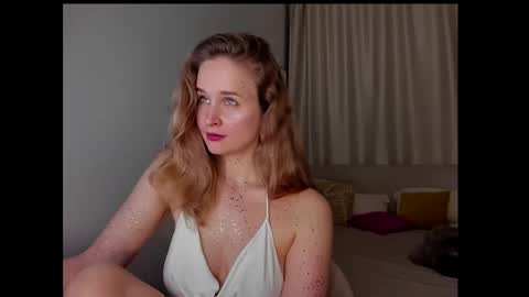 Tony and Alice online show from December 24, 9:11 pm