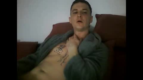 tonystrawberry online show from February 8, 2:26 am