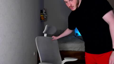 Snapshot of toohornyserj chatting on October 11, 9:07 pm toohornyserj online show from October 11, 9:07 pm