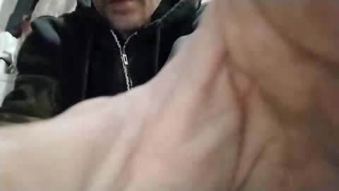 tooshort30w150202 online show from April 3, 6:04 pm