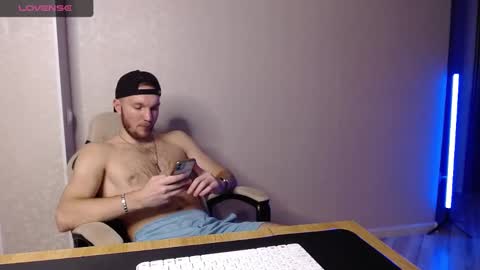 Glebaty online show from February 19, 5:38 pm