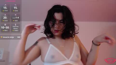 tori_just online show from November 14, 4:42 pm