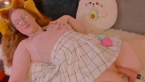 Tori online show from November 14, 8:16 am