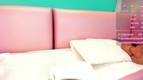 Tori  online show from February 1, 7:23 pm