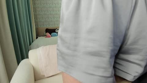 Snapshot of torinova chatting on December 29, 2:49 am online show from December 29, 2:49 am