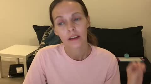 Tori Ryann online show from September 9, 10:37 am