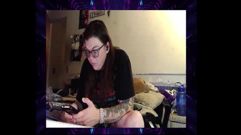 Toxiclove1311 online show from January 11, 12:38 am