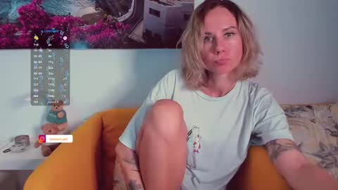 Hey my name is Kiri Kiri online show from September 19, 10:02 pm