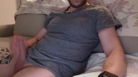 tramaund online show from January 28, 7:00 pm