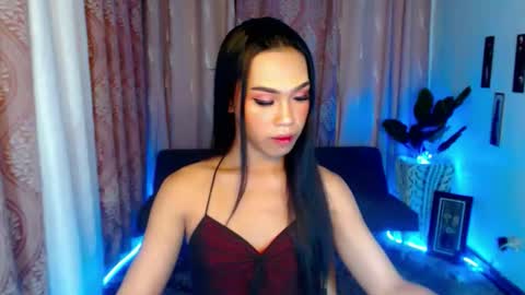 Snapshot of trans_angkul chatting on October 9, 11:37 am Gigi online show from October 9, 11:37 am