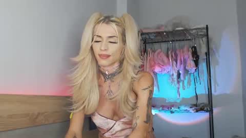 trans ballerina online show from July 27, 10:18 pm