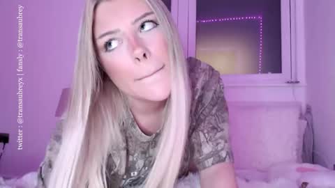 aubrey 3 online show from September 21, 8:35 pm