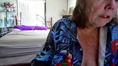 treasureofxtac online show from July 8, 7:06 pm
