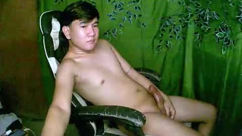 trebz_01 online show from November 14, 7:05 pm