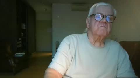 trekbeestje online show from December 21, 8:32 am