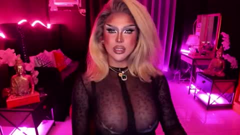 Jade online show from November 17, 5:04 pm