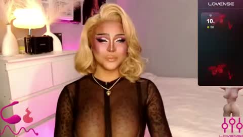 Jade online show from July 24, 2:36 pm