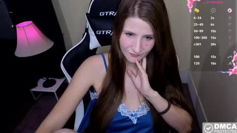 tressabelle online show from December 17, 3:30 pm