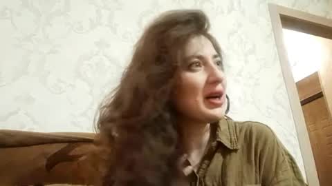 Bella online show from April 22, 11:06 am