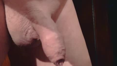 trevluv77 online show from January 8, 9:37 am