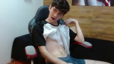 trevor_mob online show from May 26, 7:42 pm
