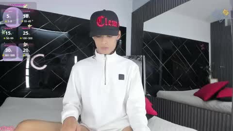 Trey online show from April 16, 4:01 am