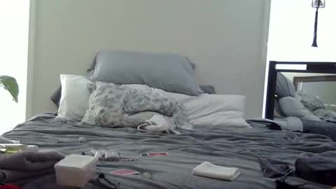 trickquestion online show from February 19, 8:52 pm