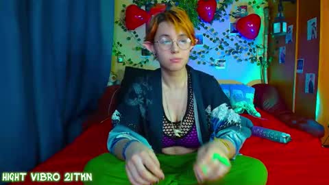 trickykitsune online show from February 23, 3:58 pm