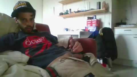 triestjoe online show from April 3, 3:52 pm