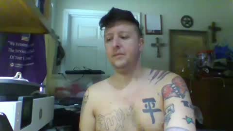 trillnonymau5 online show from February 13, 10:22 pm