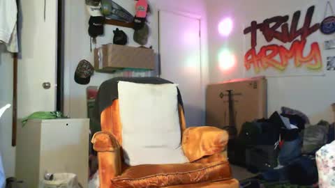 trillnonymau5 online show from January 31, 8:43 am