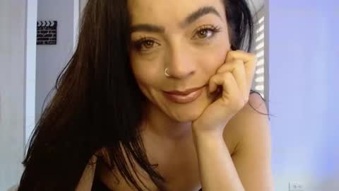 Snapshot of trinity_prestige chatting on January 21, 3:10 pm TRINITY online show from January 21, 3:10 pm